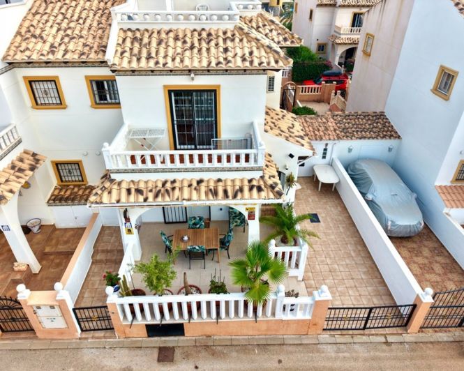 Image No.26-Villa de 2 chambres à vendre à Cabo Roig
