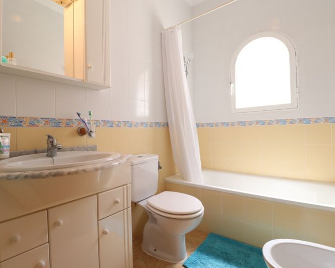 Image No.16-3 Bed Villa for sale