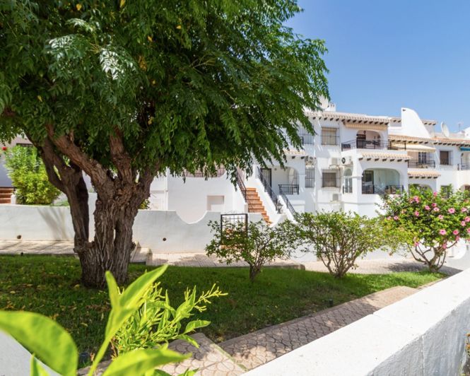 Image No.39-4 Bed Townhouse for sale