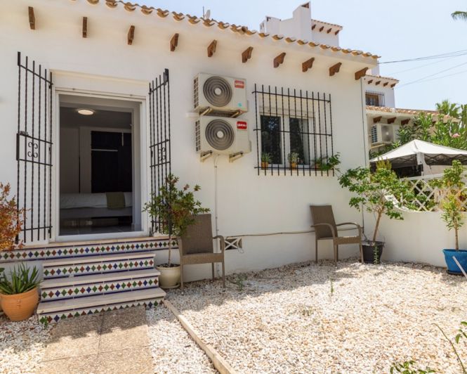 Image No.40-4 Bed Townhouse for sale