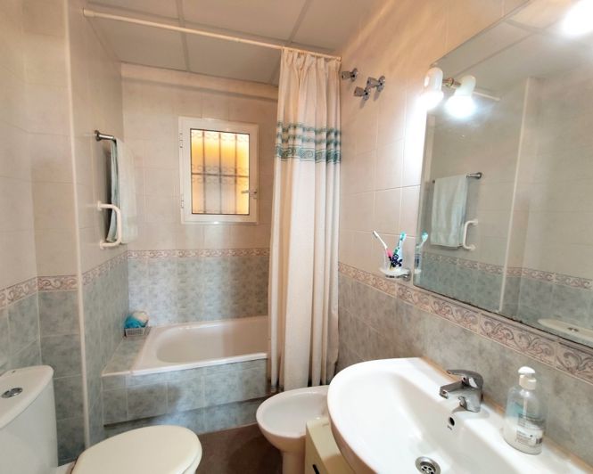 Image No.13-2 Bed Apartment for sale
