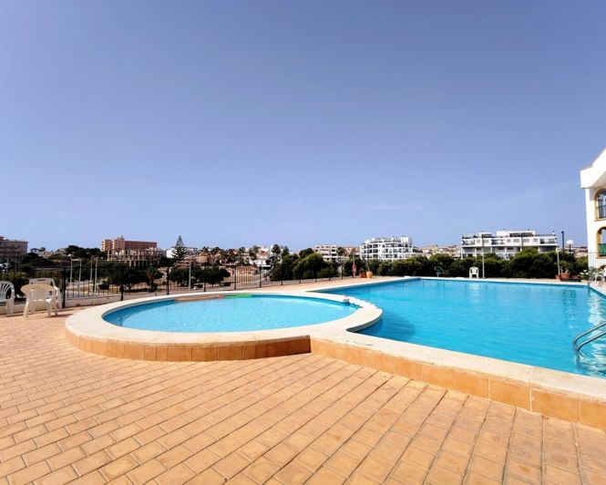 Image No.20-2 Bed Apartment for sale
