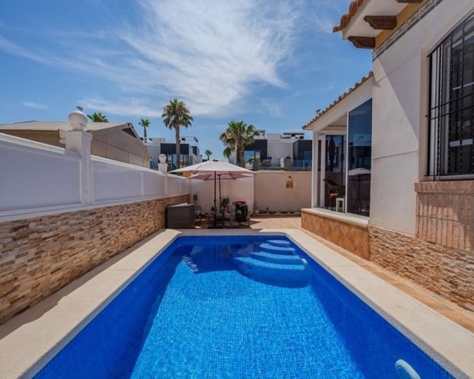 Image No.29-3 Bed Villa for sale