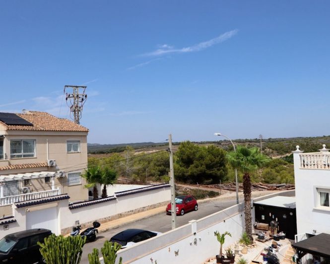 Image No.19-3 Bed Villa for sale
