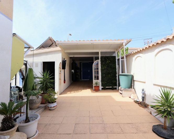Image No.34-3 Bed Villa for sale