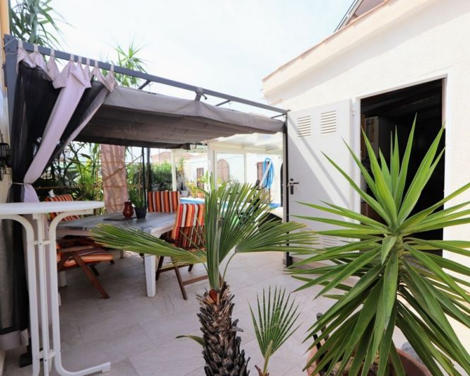Image No.37-3 Bed Villa for sale
