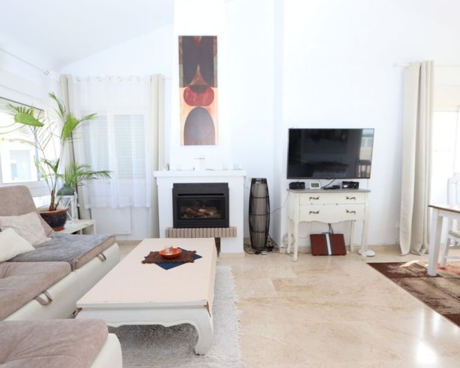 Image No.7-3 Bed Villa for sale