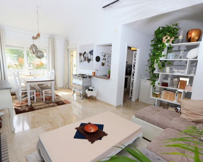 Image No.9-3 Bed Villa for sale