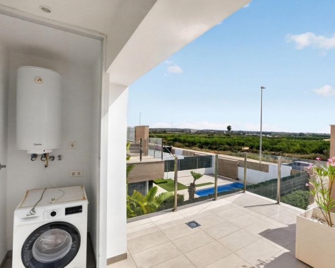 Image No.29-3 Bed Villa for sale