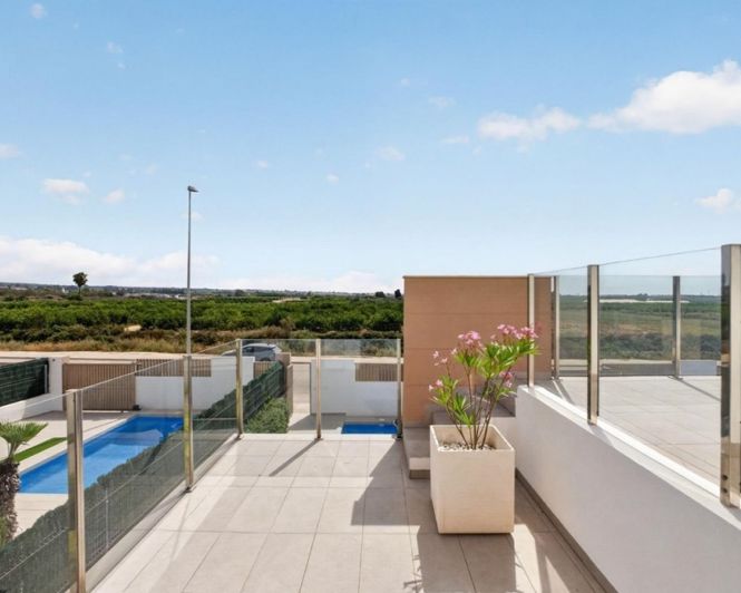 Image No.30-3 Bed Villa for sale
