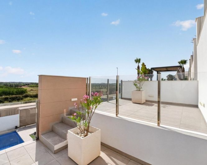 Image No.31-3 Bed Villa for sale