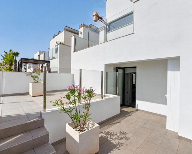 Image No.34-3 Bed Villa for sale