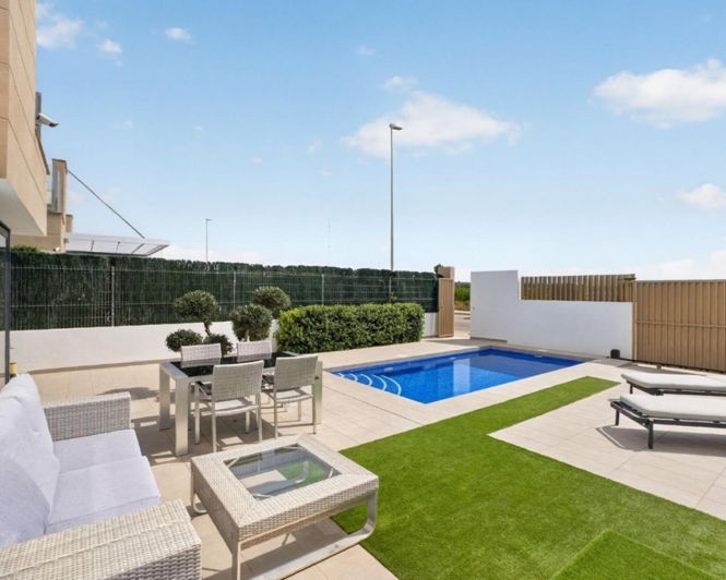 Image No.4-3 Bed Villa for sale