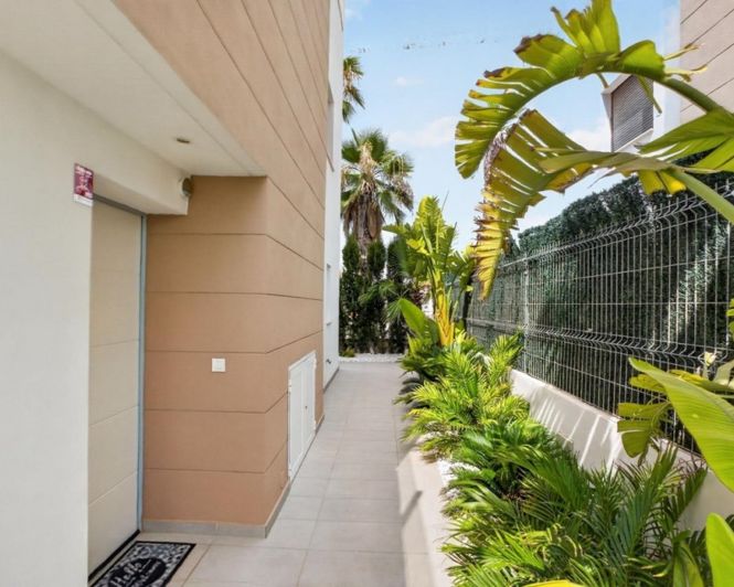 Image No.42-3 Bed Villa for sale