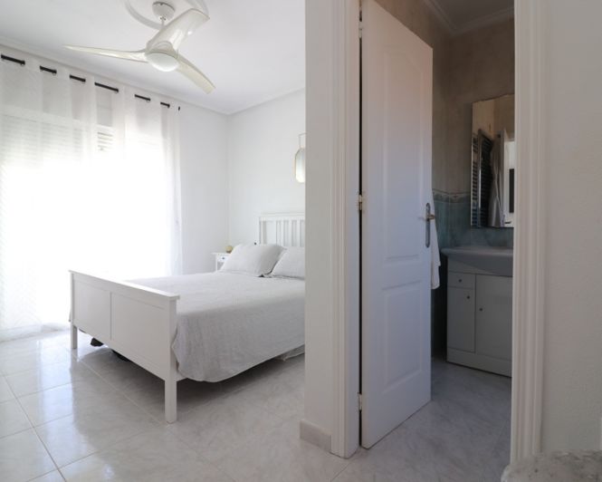 Image No.19-4 Bed Villa for sale