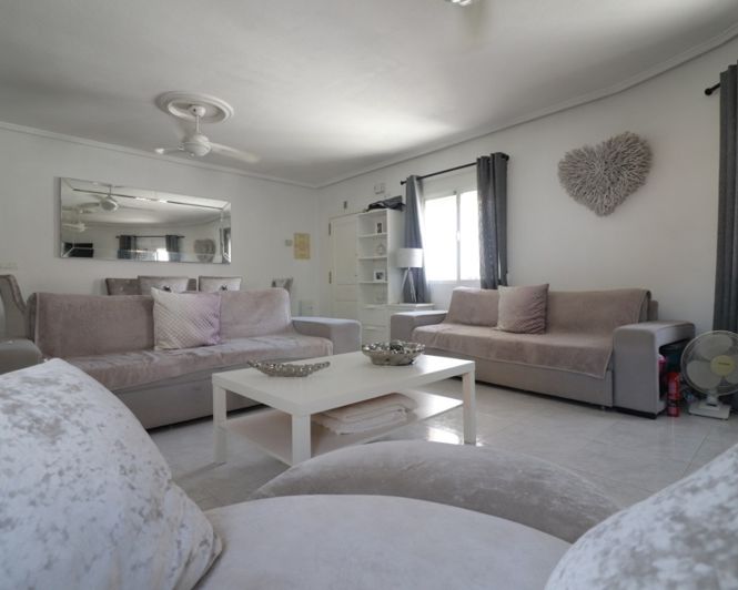 Image No.5-4 Bed Villa for sale