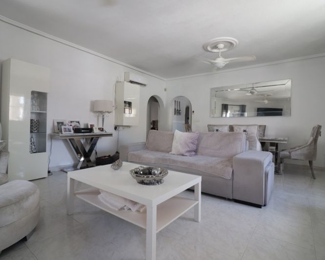 Image No.7-4 Bed Villa for sale