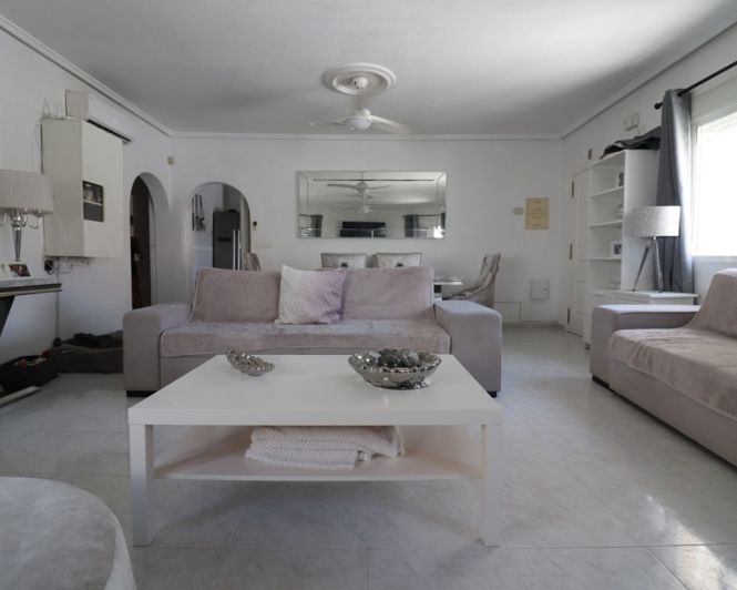 Image No.8-4 Bed Villa for sale
