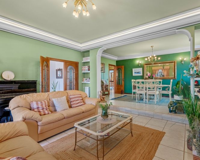 Image No.17-6 Bed Villa for sale