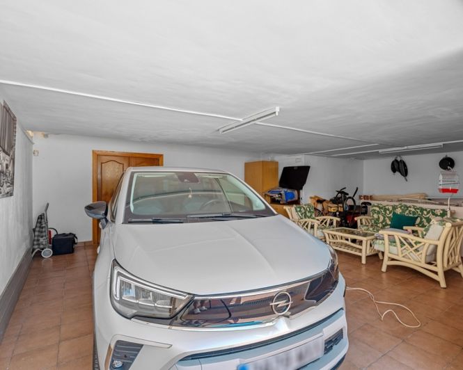 Image No.21-6 Bed Villa for sale