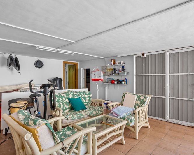 Image No.22-6 Bed Villa for sale