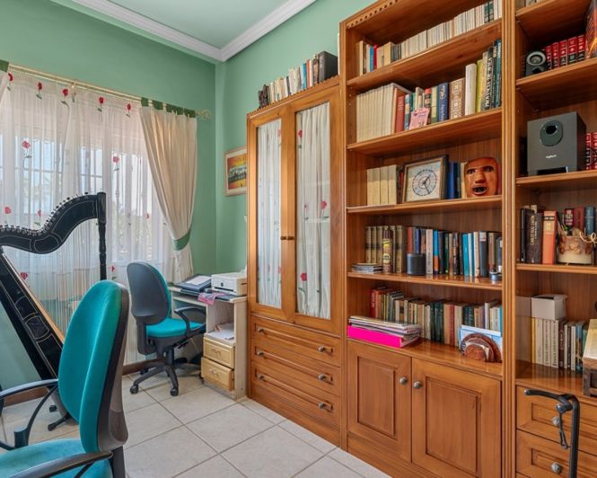 Image No.23-6 Bed Villa for sale