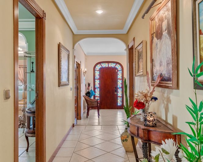 Image No.29-6 Bed Villa for sale
