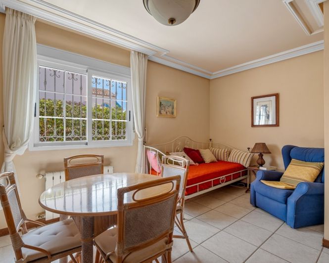 Image No.34-6 Bed Villa for sale