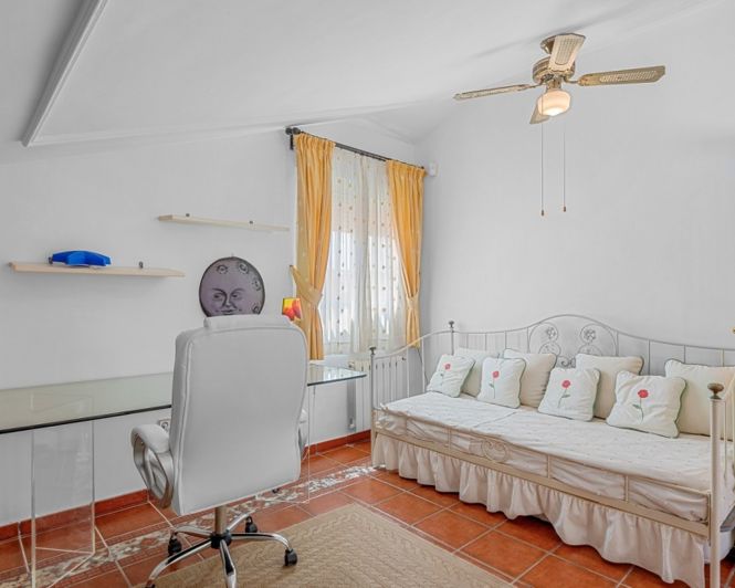 Image No.45-6 Bed Villa for sale