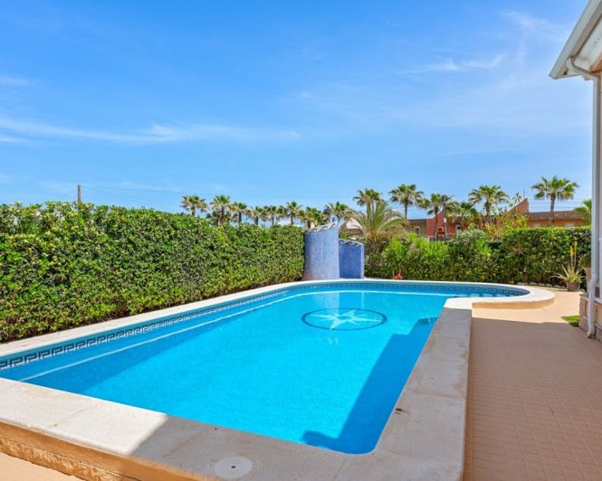 Image No.9-6 Bed Villa for sale