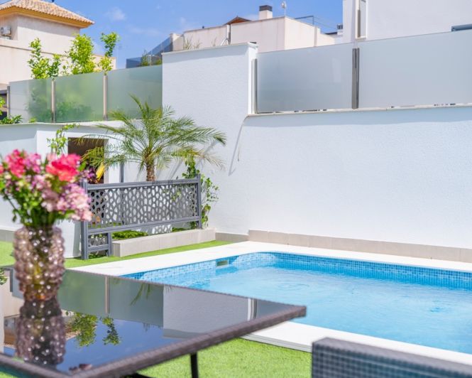 Image No.6-Villa de 5 chambres à vendre à Torrevieja