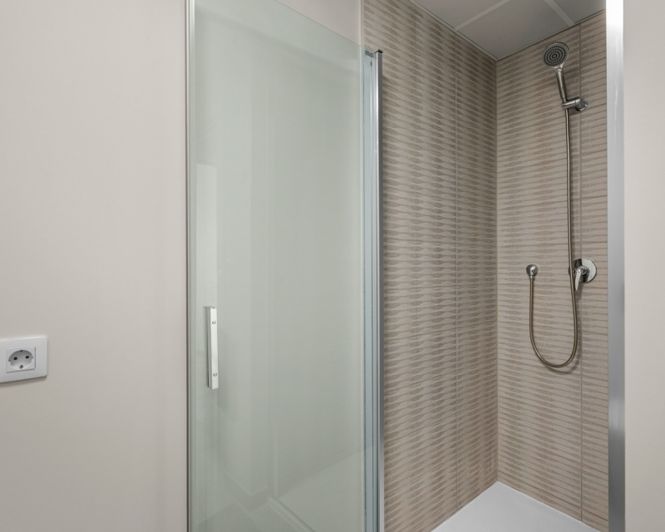 Image No.10-2 Bed Apartment for sale