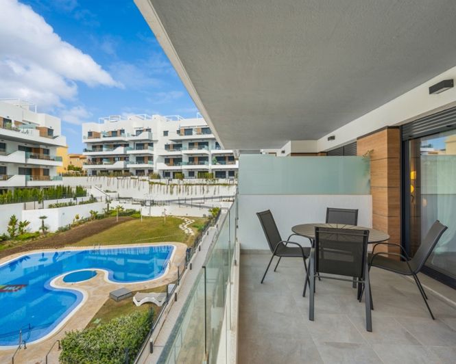Image No.20-2 Bed Apartment for sale