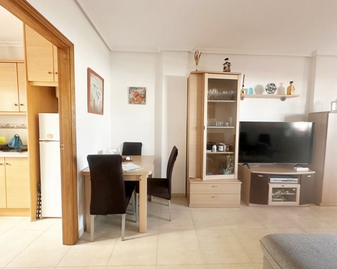 Image No.6-Appartement de 2 chambres à vendre à Los Altos