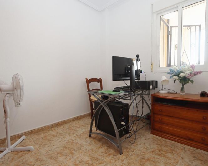 Image No.12-Appartement de 2 chambres à vendre à Punta Prima