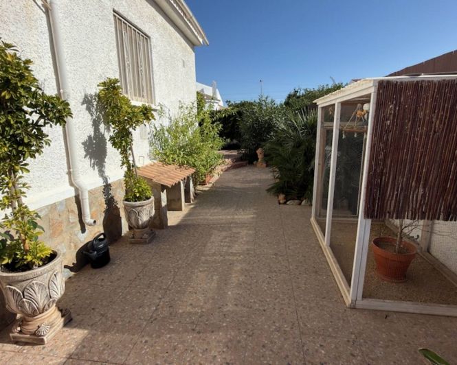 Image No.26-3 Bed Villa for sale