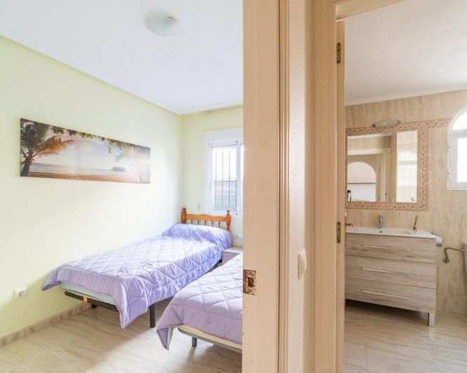 Image No.10-2 Bed Apartment for sale