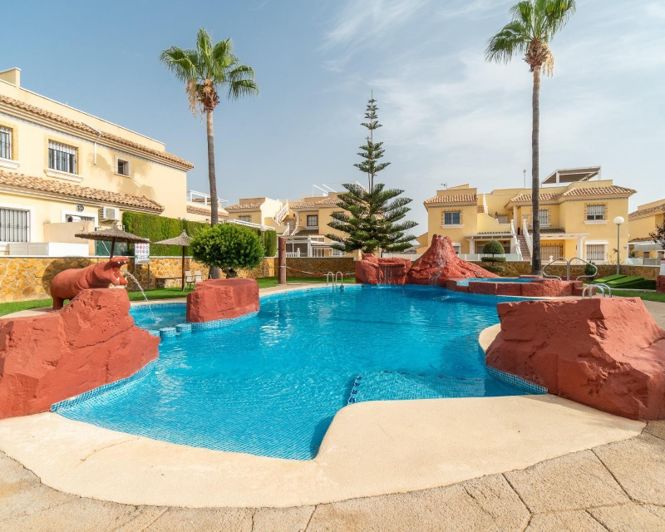 Image No.22-2 Bed Apartment for sale
