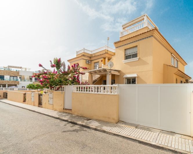 Image No.23-2 Bed Apartment for sale