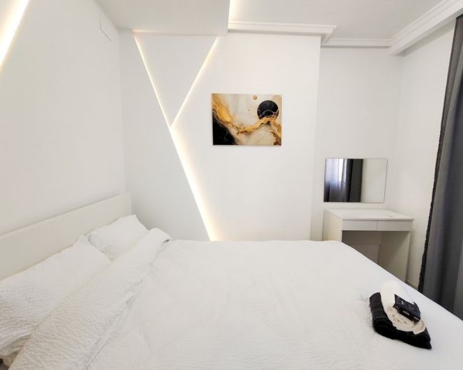Image No.15-3 Bed Apartment for sale