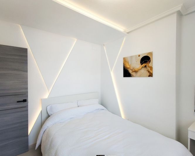 Image No.17-3 Bed Apartment for sale