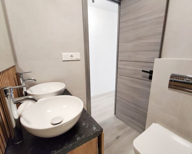 Image No.21-3 Bed Apartment for sale