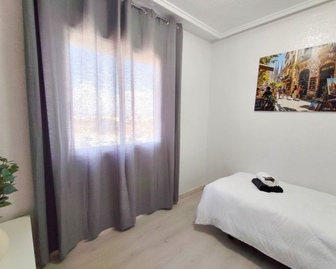 Image No.22-3 Bed Apartment for sale