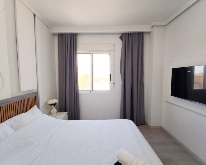 Image No.8-3 Bed Apartment for sale