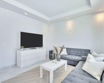 1627506lg