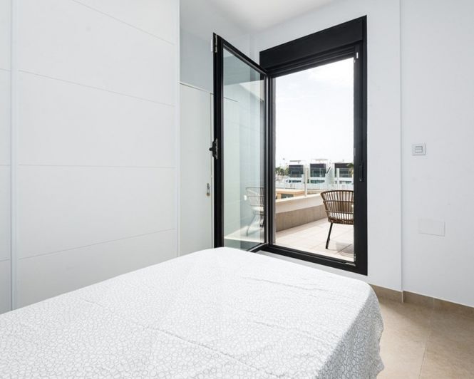 Image No.27-3 Bed Villa for sale