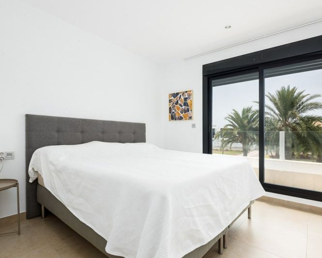 Image No.32-3 Bed Villa for sale