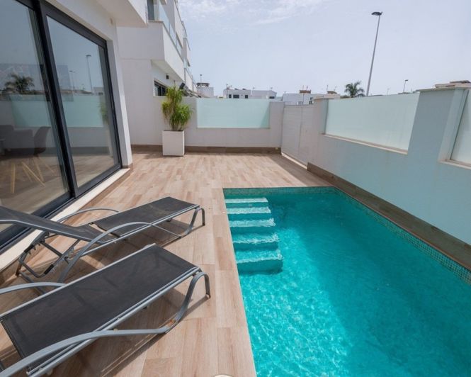 Image No.4-3 Bed Villa for sale