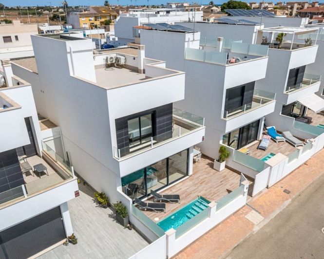 Image No.40-3 Bed Villa for sale