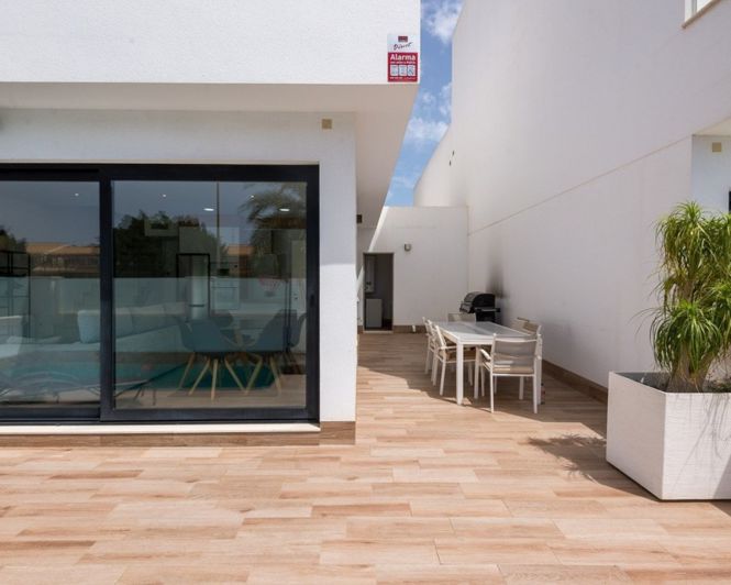 Image No.5-3 Bed Villa for sale